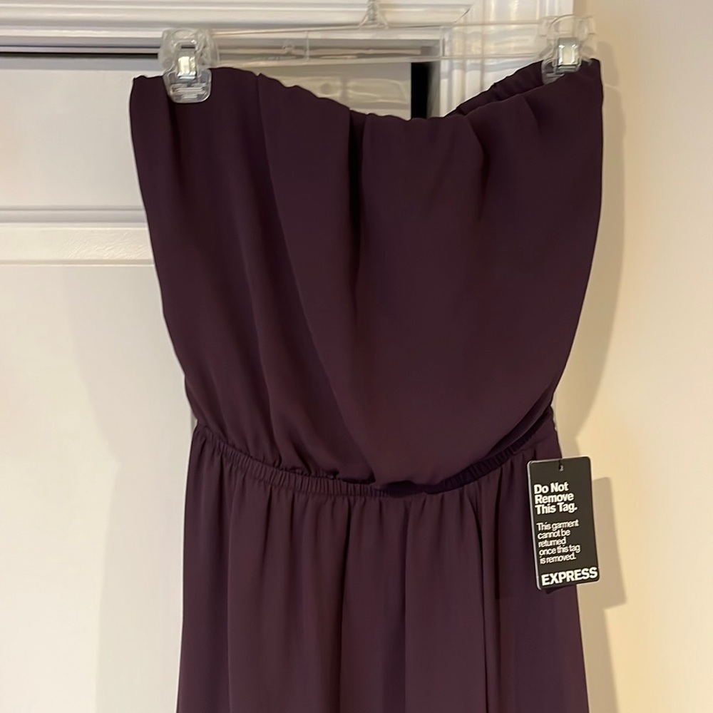 Brand new strapless cocktail dress from Express. Size XS. Tags still on.